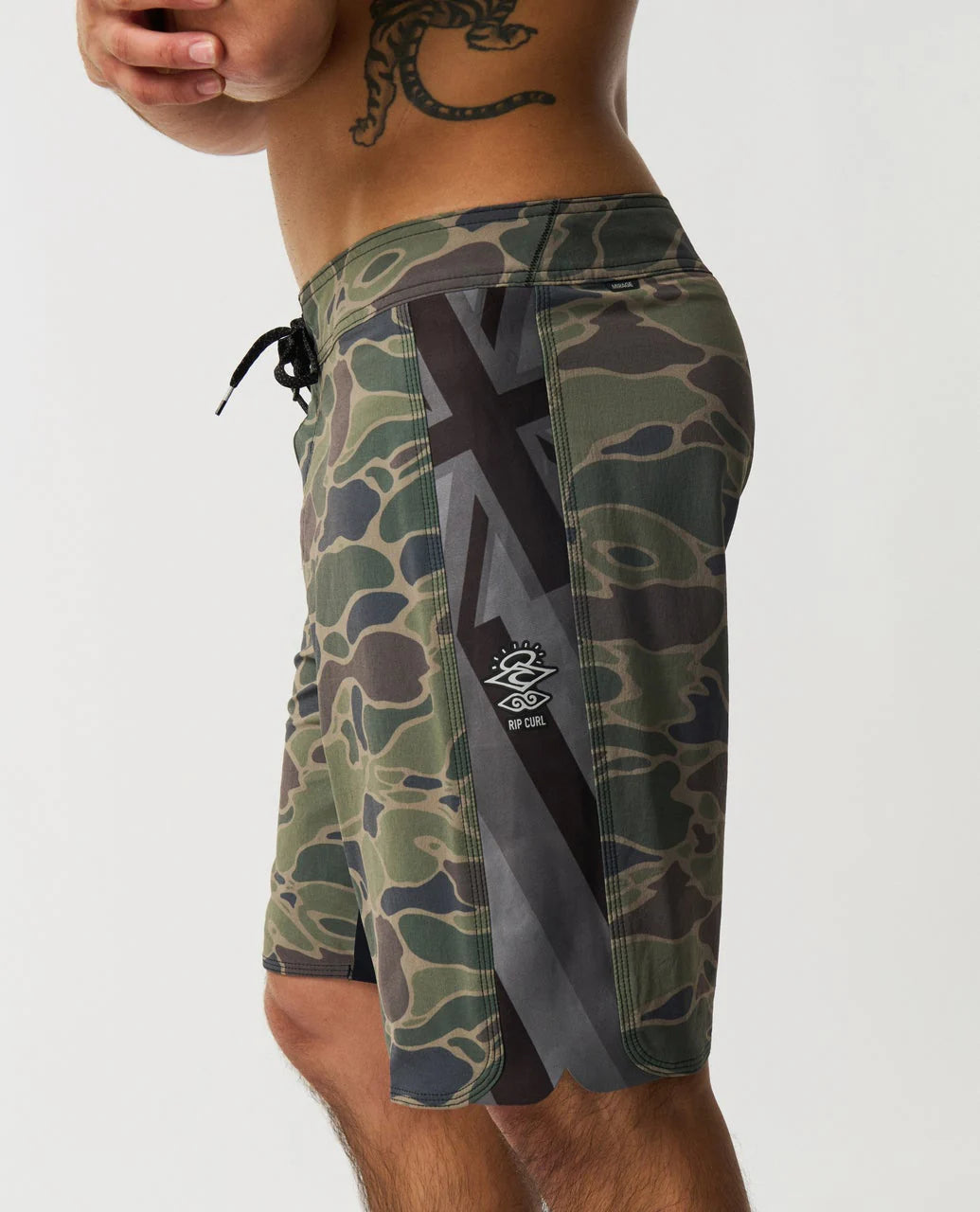 Mirage 3-2-One Ultimate Eddie Would Go Boardshort