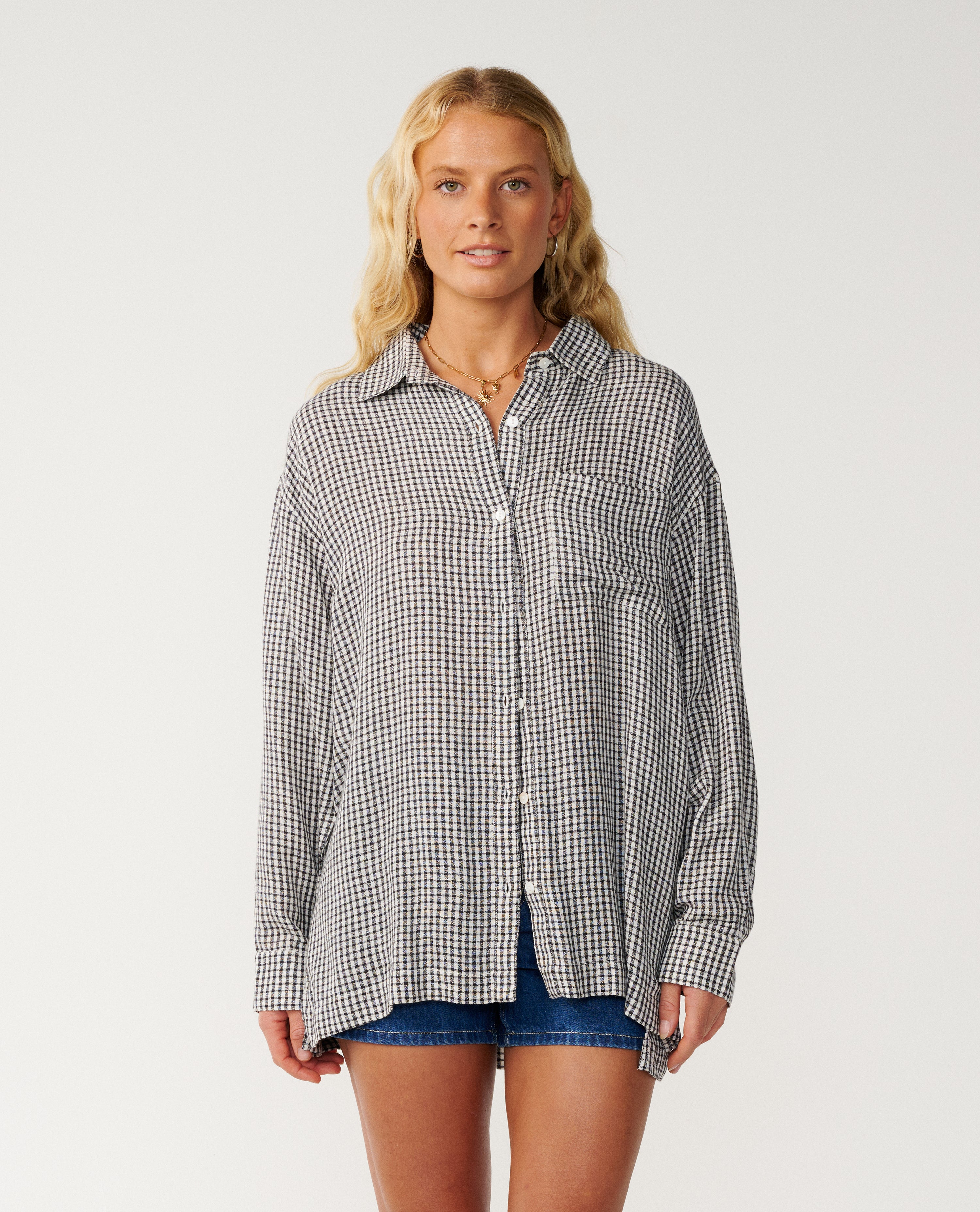 Vibe Surf Long Sleeve Shirt