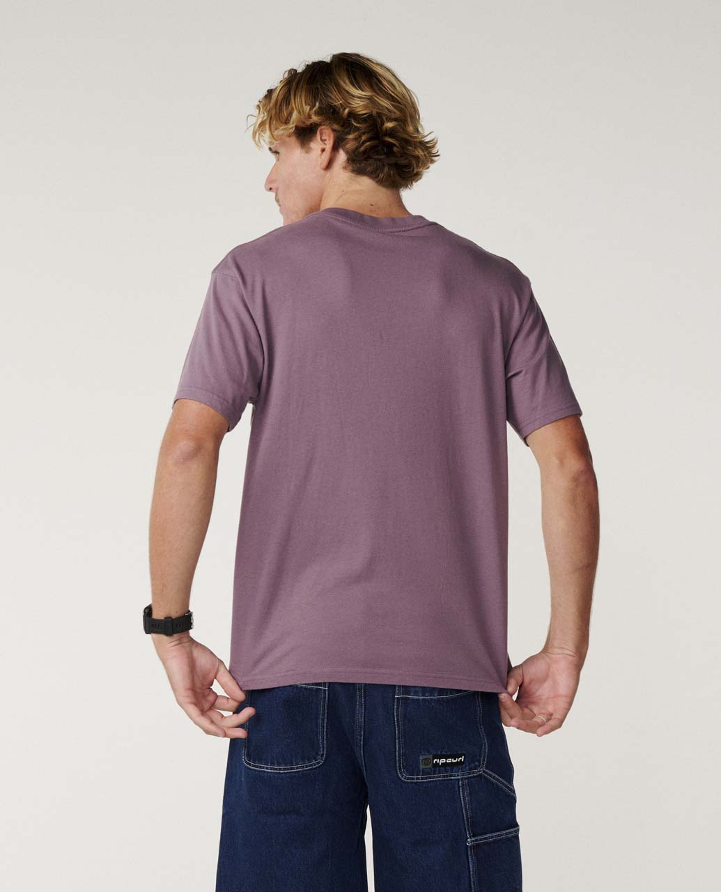 Pill Icon Tee