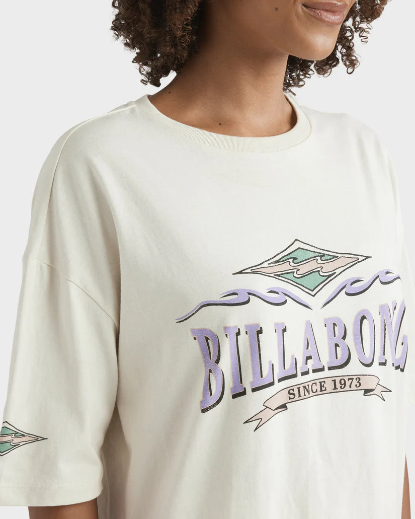 Wave Out Tee