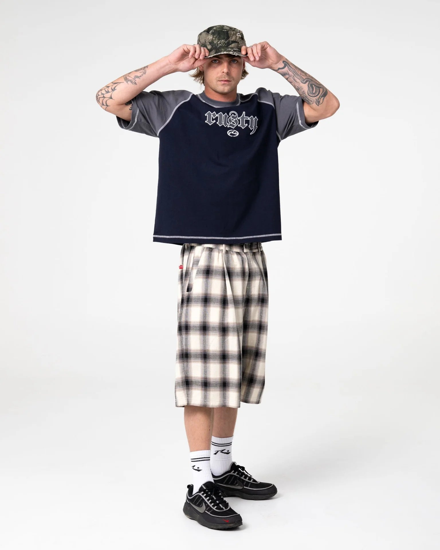 Decoy Graphic Tee