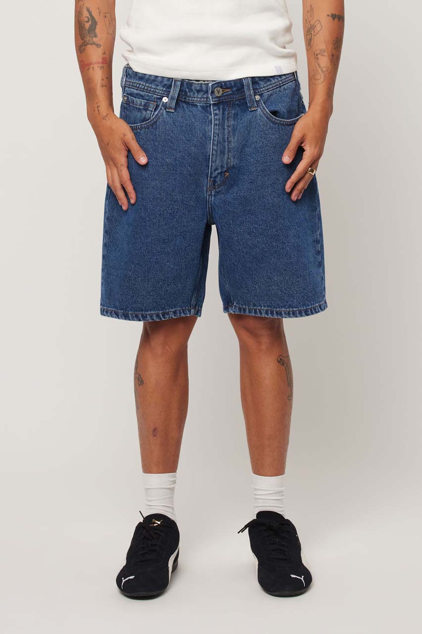 A3 Straight Short Peter