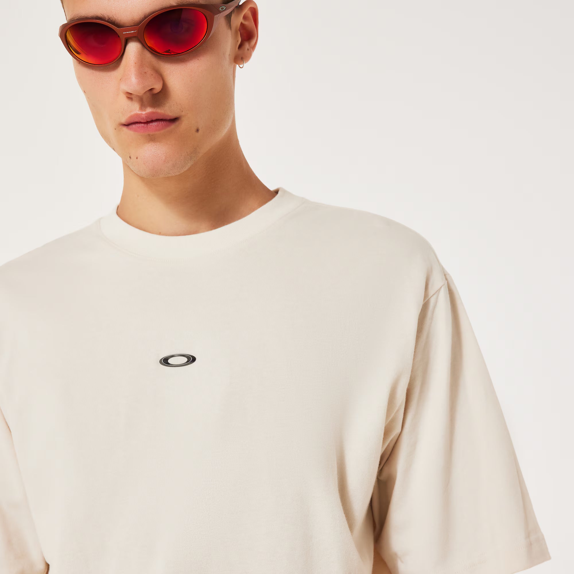 Metal Rise Tee