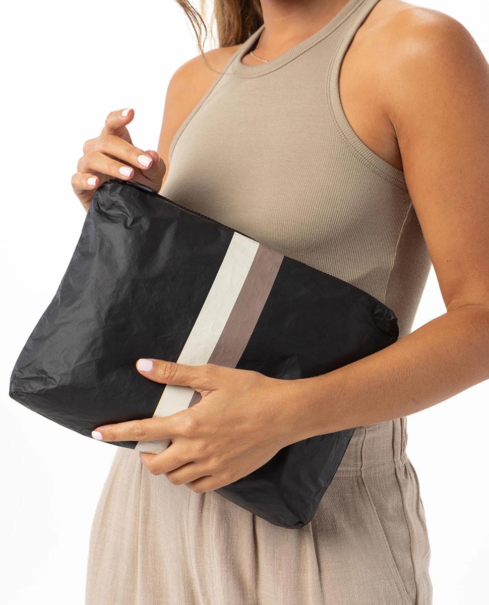 MIDBT093-CFBL_BLK_1_1741749952000