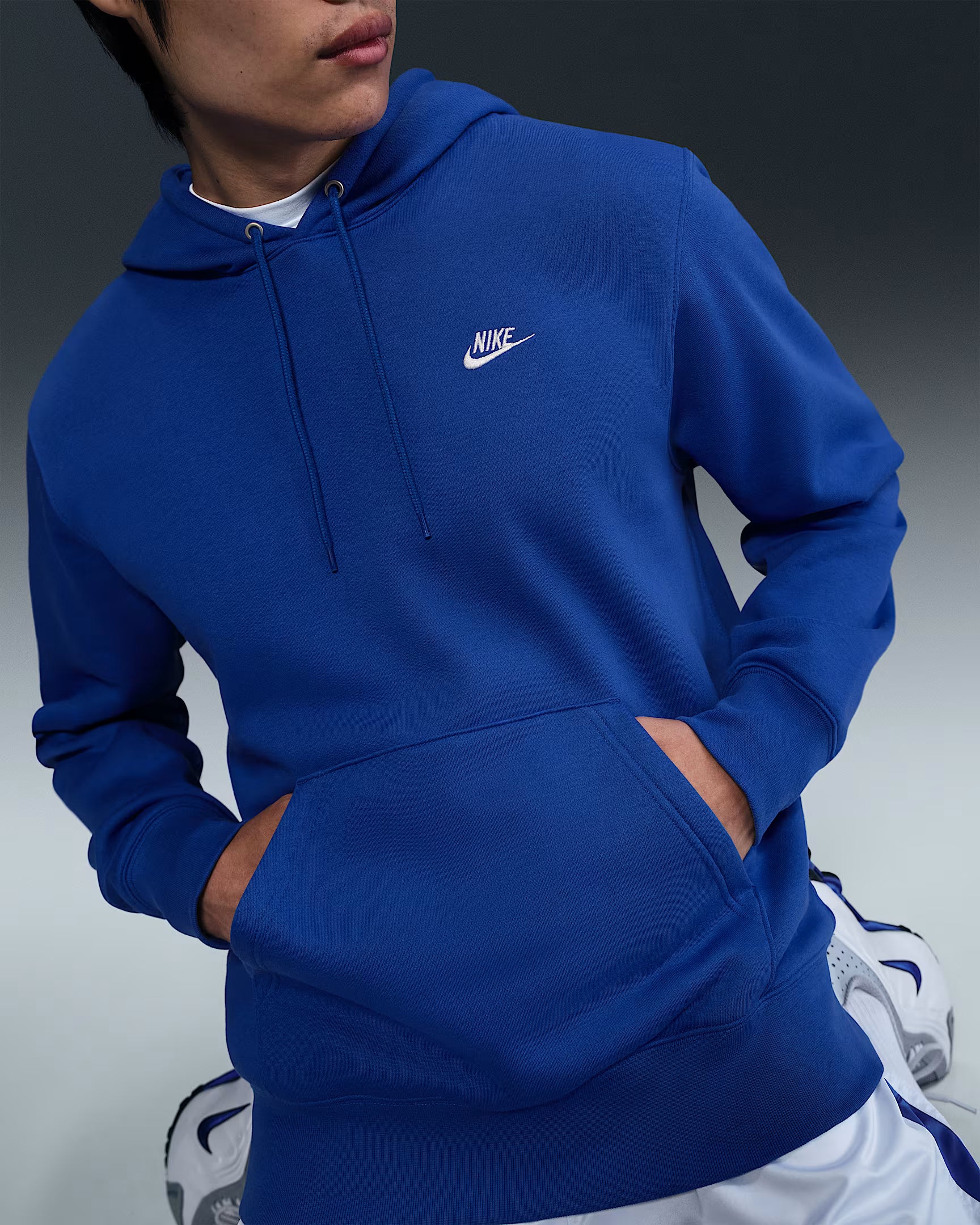 Nike Club Men's Pullover Fleece Hoodie