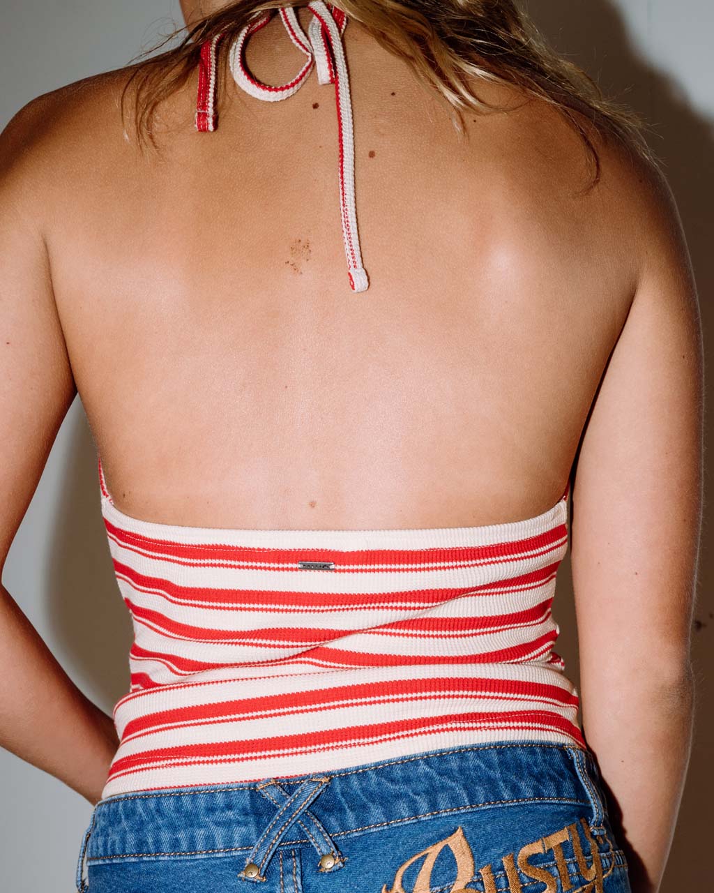 Emma Cut Out Skimmer Tank