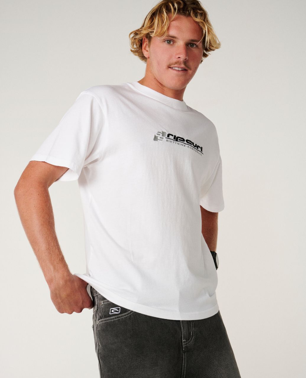 Archive 69 Embroid Tee