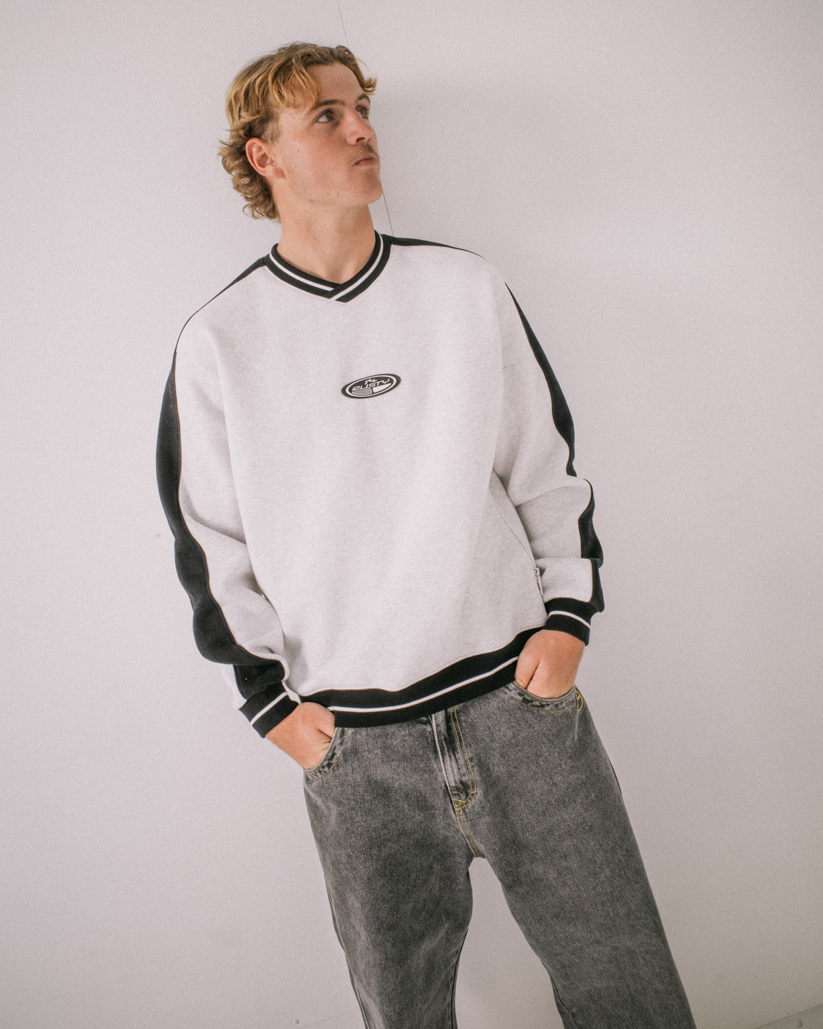 Vengeance V Neck Fleece