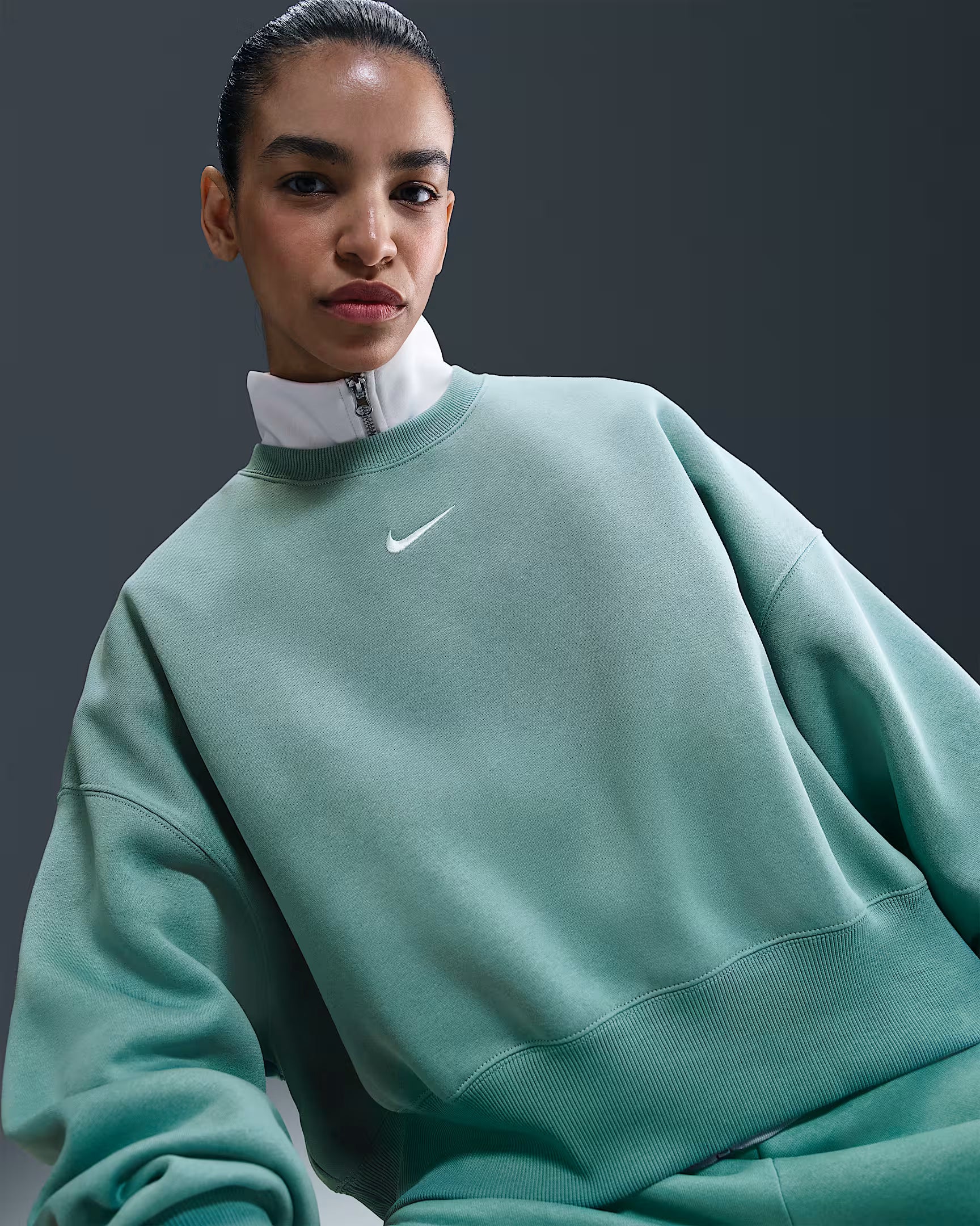 Nike Sportswear Phoenix Fleece Women's Over-Oversized Crew-Neck Sweatshirt