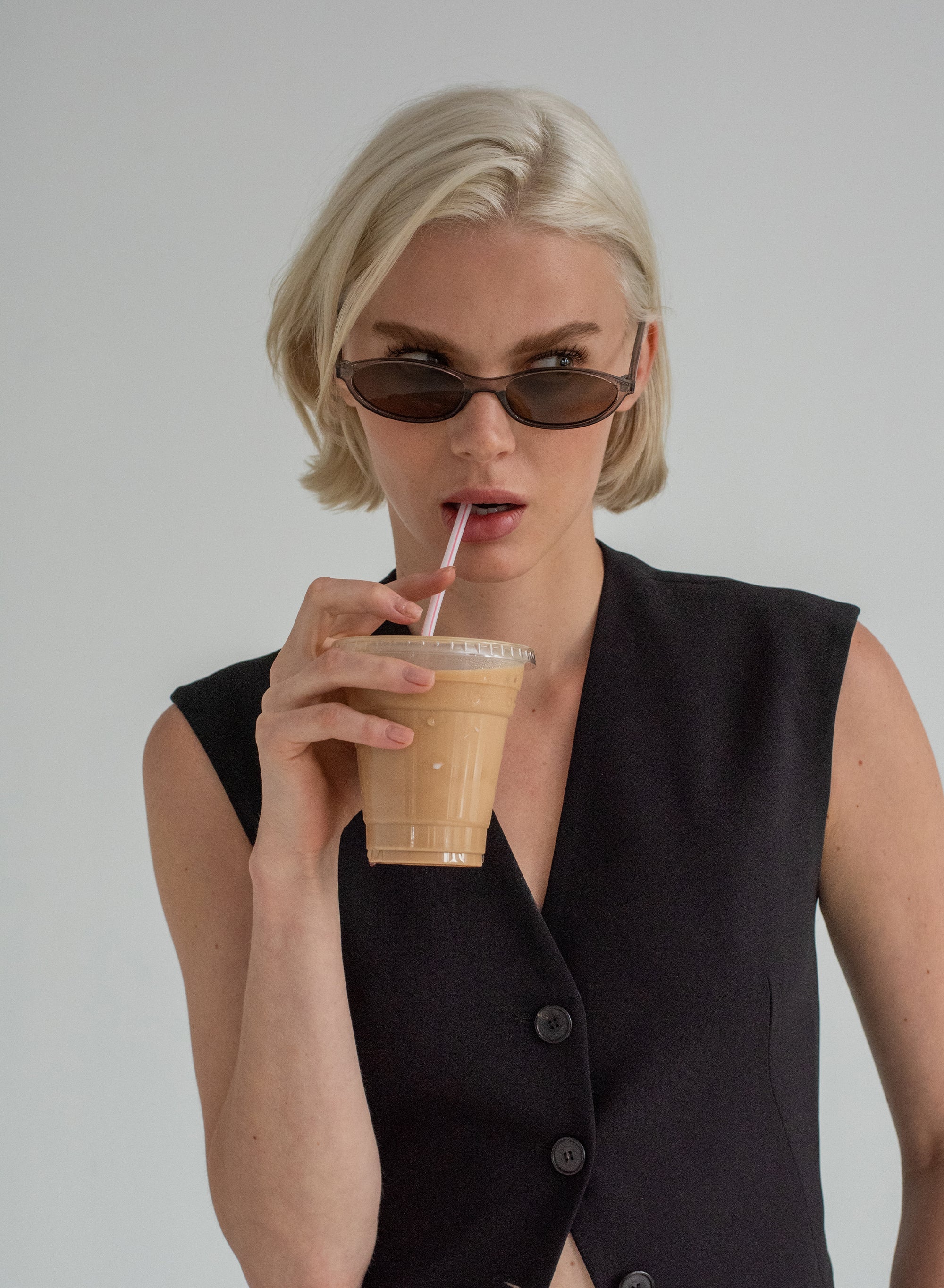 Otra Hazel Transparent Sunglasses
