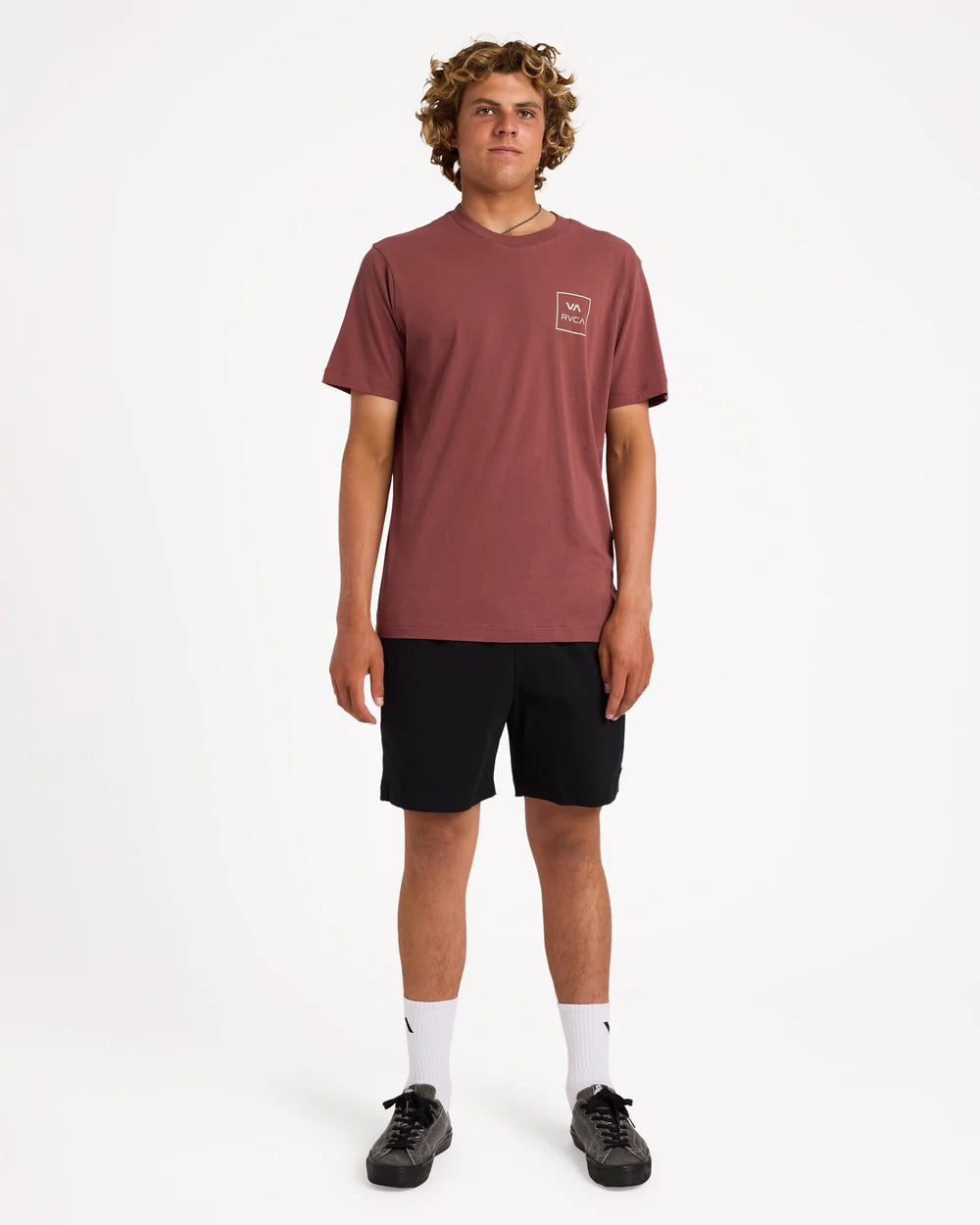 Escape 17" Elastic Waist Short