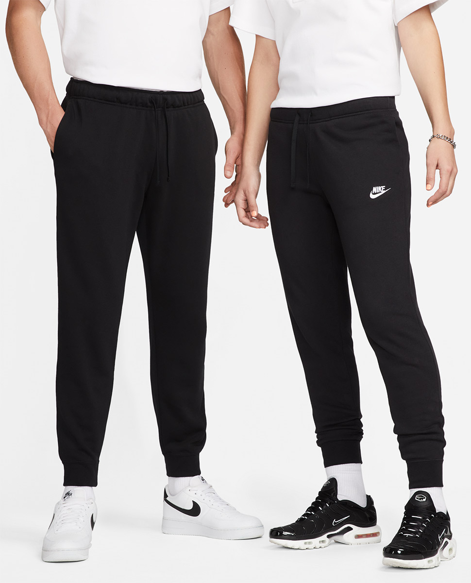 Nike Women's Nike Sportswear High-waisted Club Swoosh Leggings,  Black/(White), XX-Large : : Clothing & Accessories