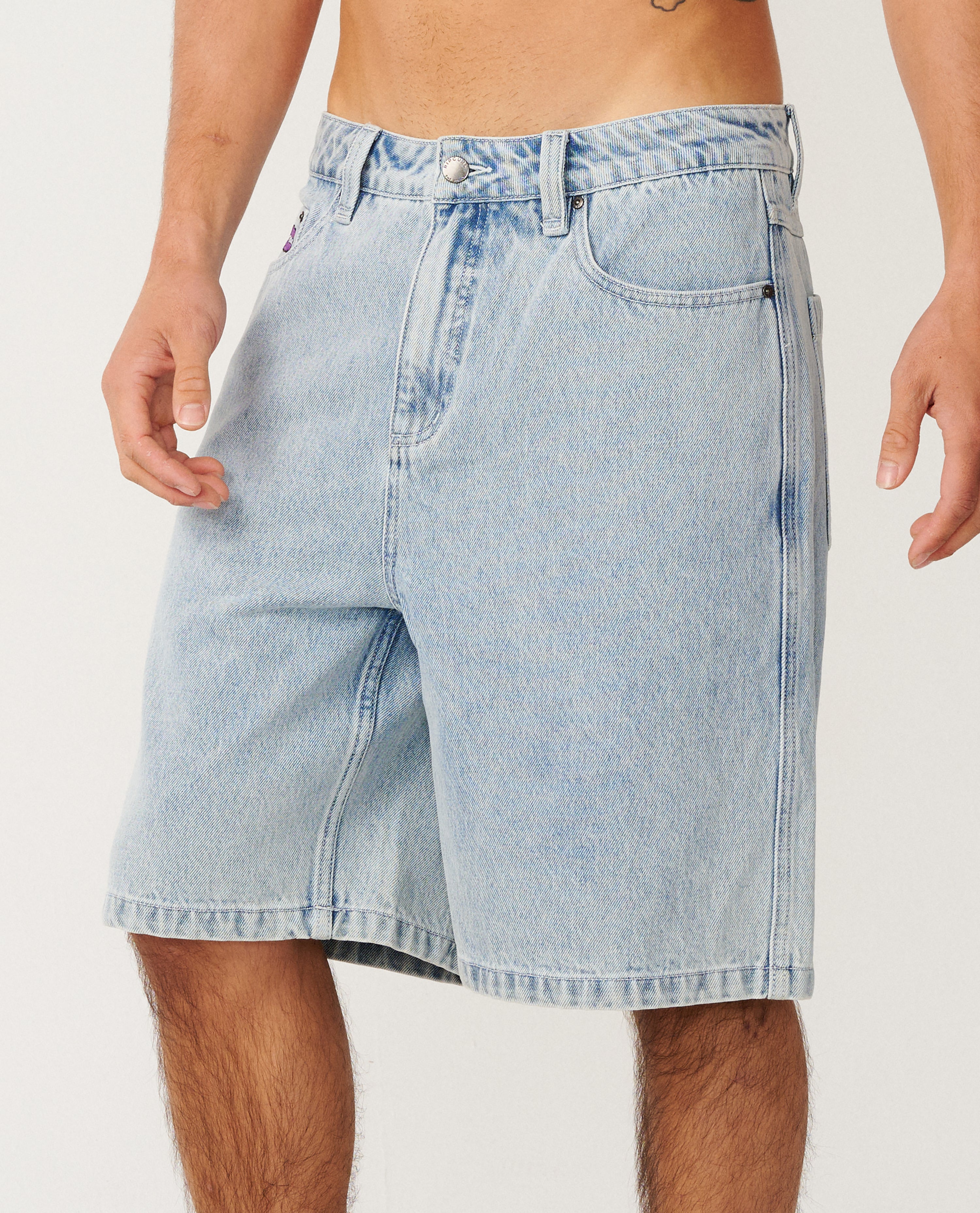 Archive Denim Short 22"