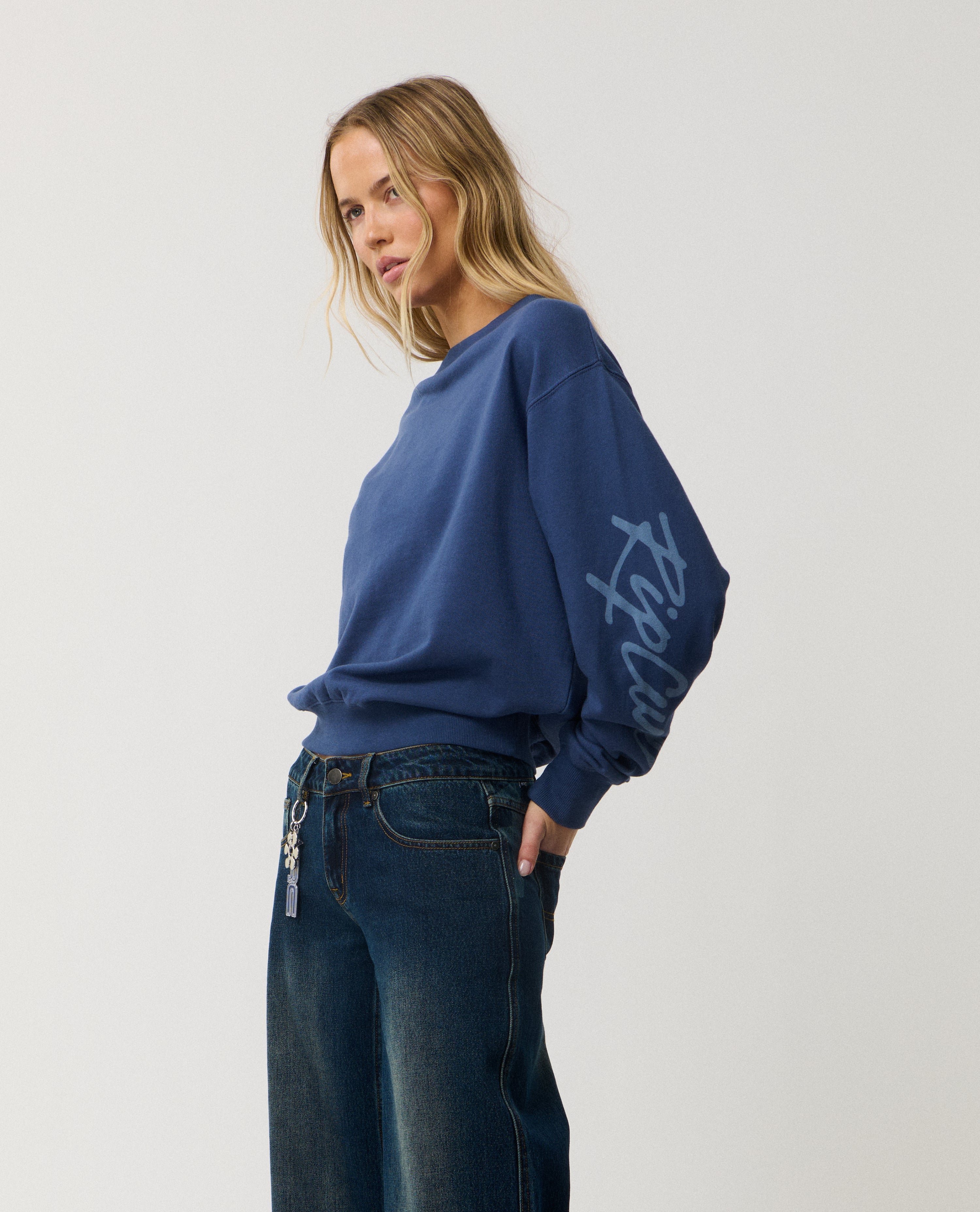 Archive Off Shoulder Crew Indigo