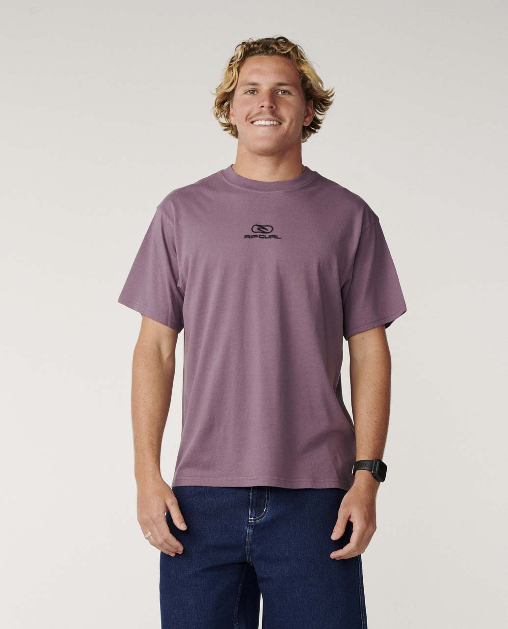 Pill Icon Tee