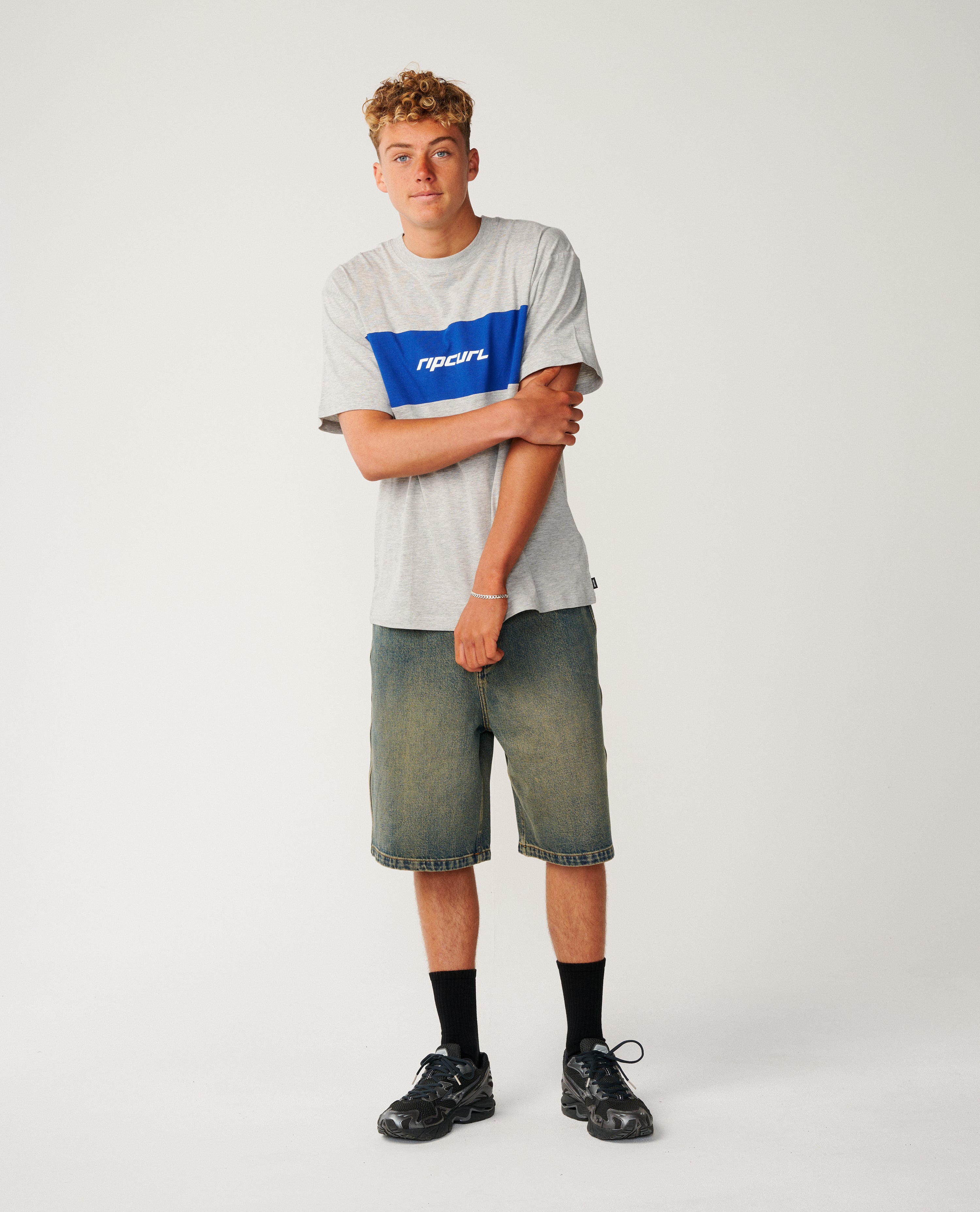 Undertow Tee