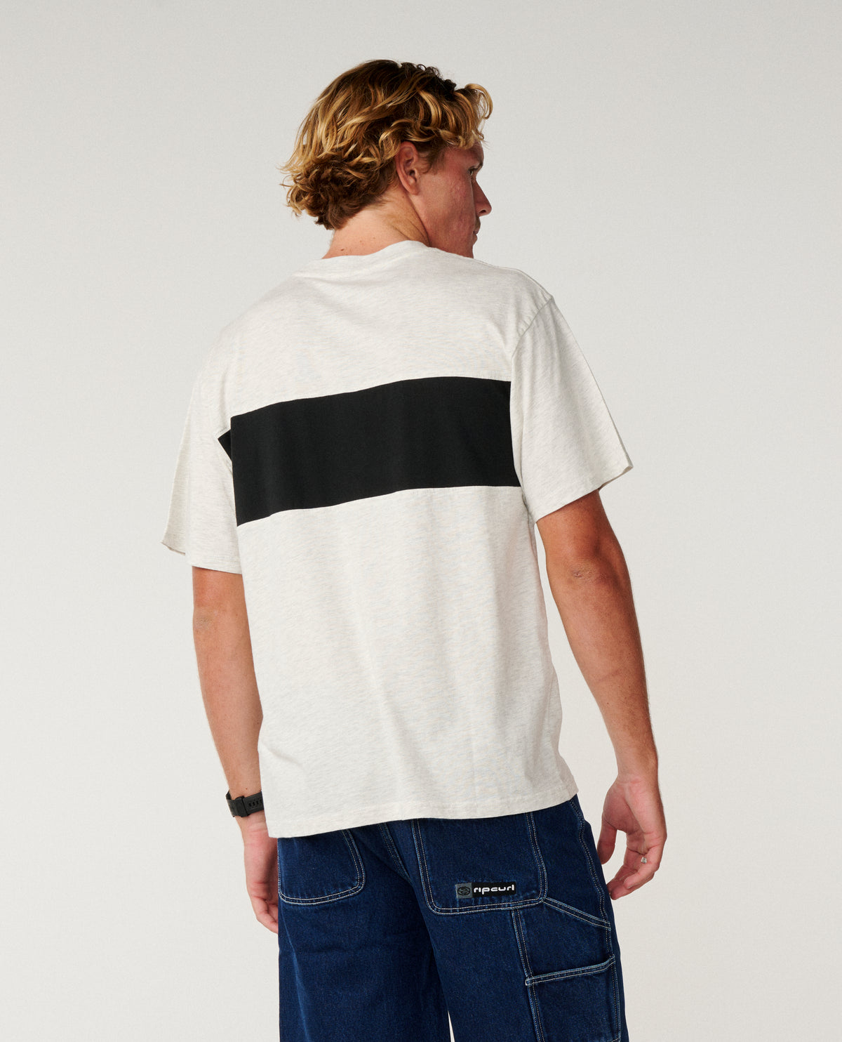 Undertow Tee