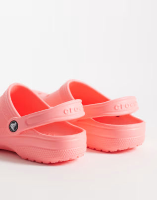 Crocs Classic Clog Guava
