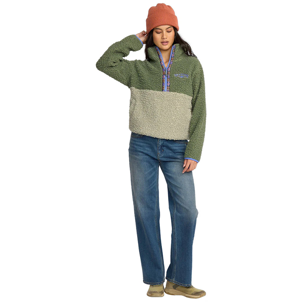 Horizon Mock Neck Half Zip Fleece
