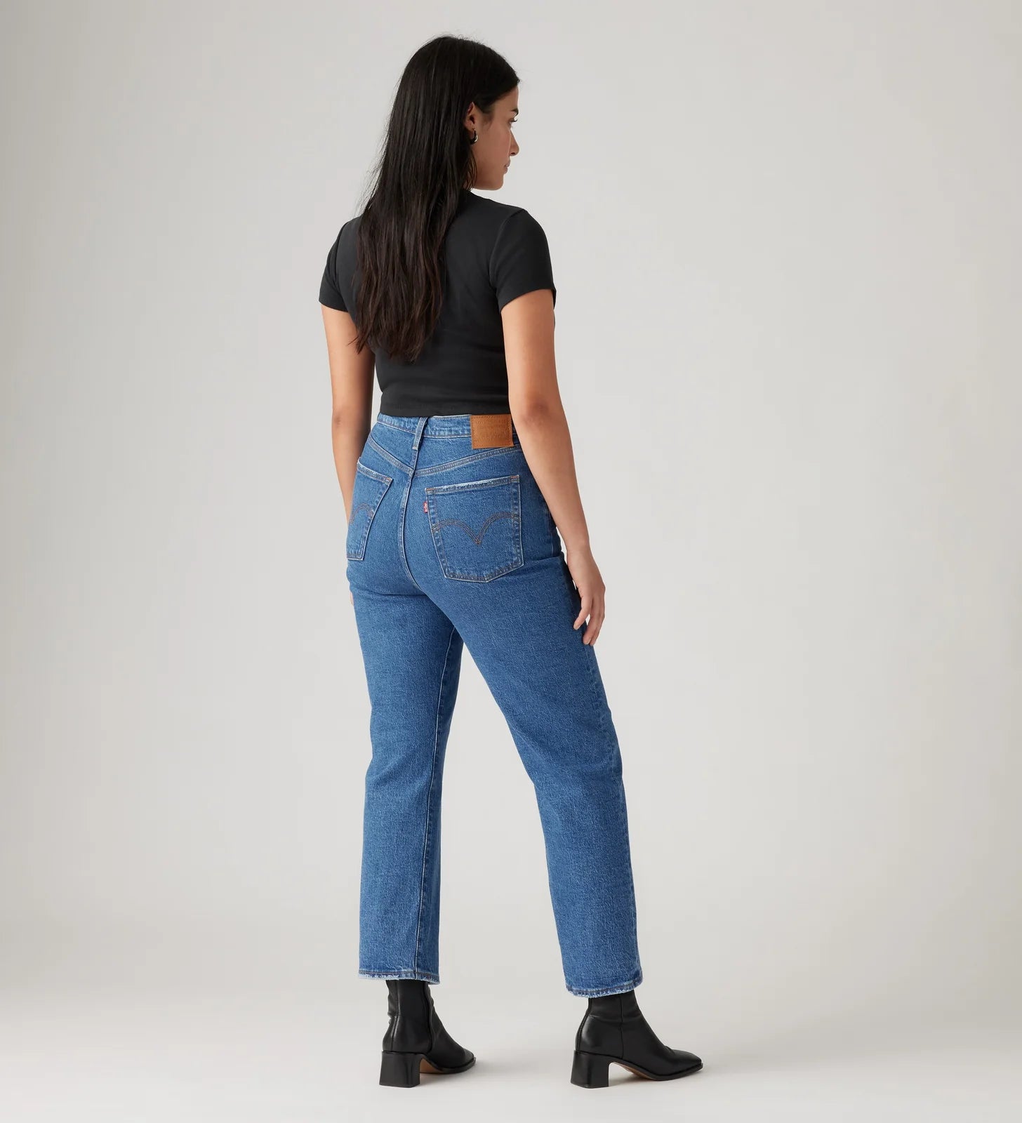 Ribcage Straight Ankle Jeans