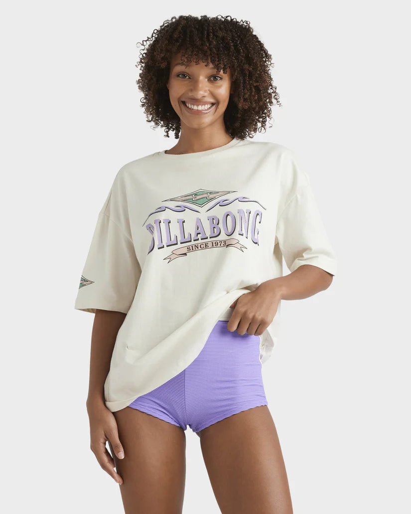 Wave Out Tee