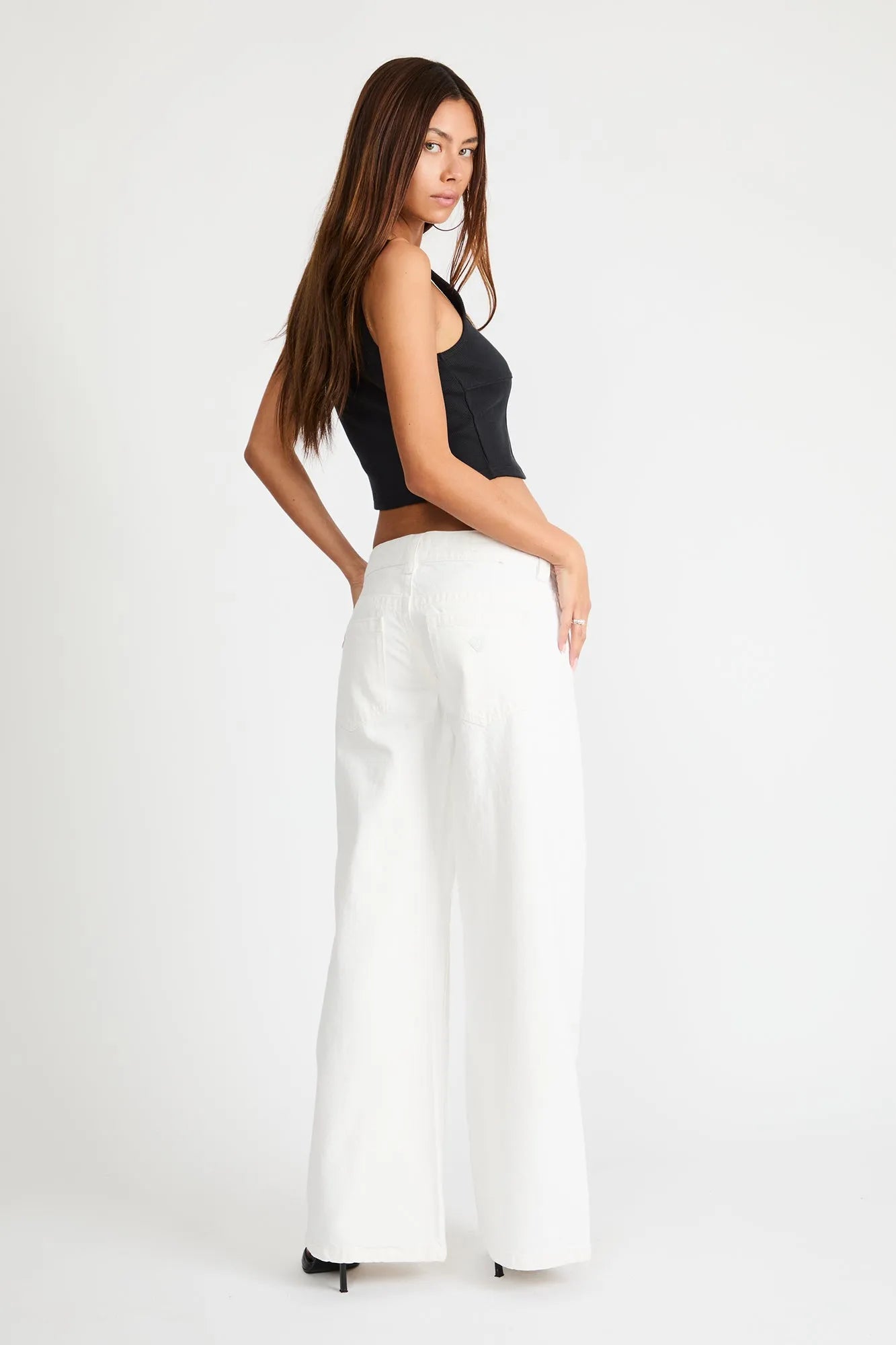 00 Super Low & Wide White Recycled
