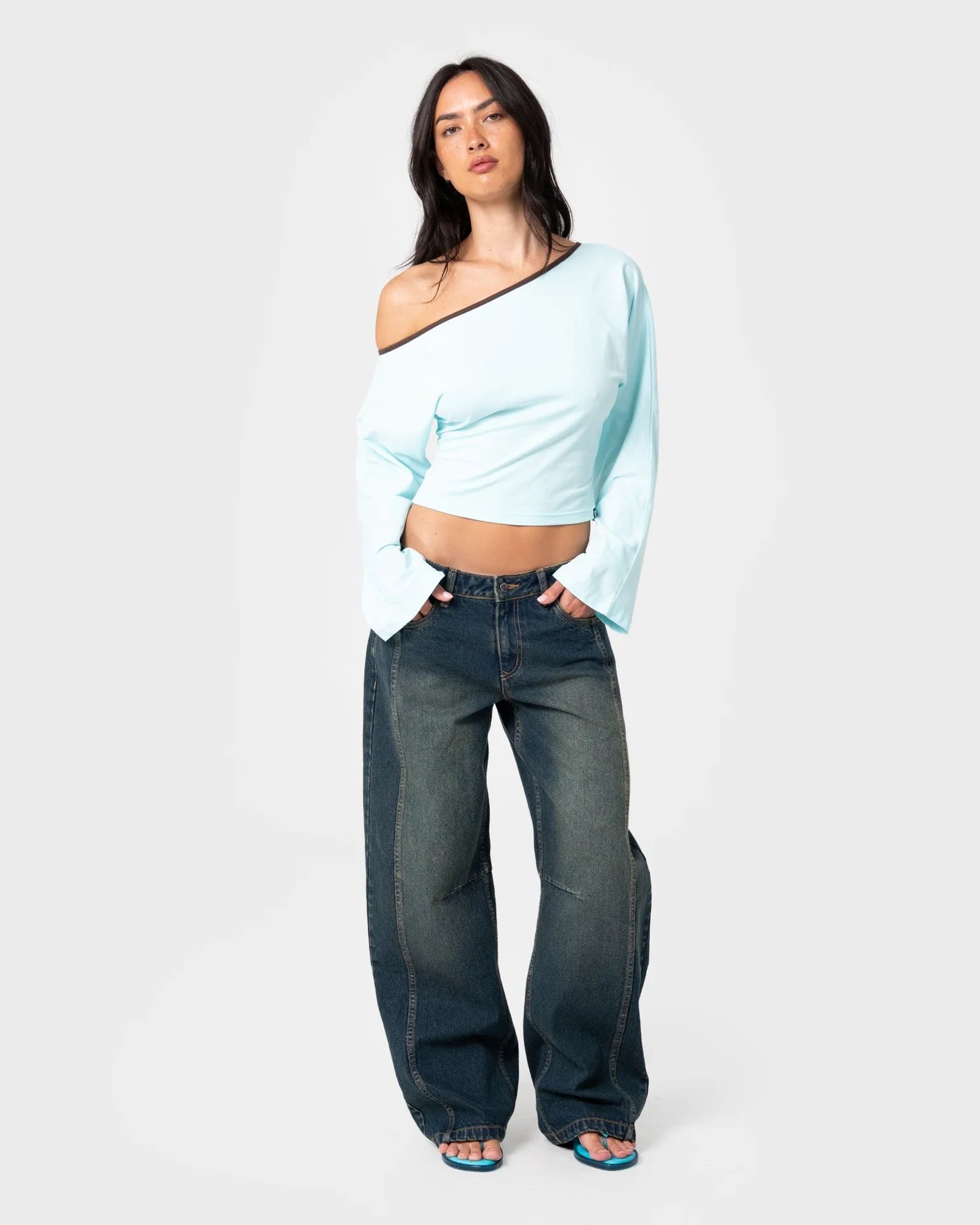 Yuno Reverse Long Sleve Slouch Top