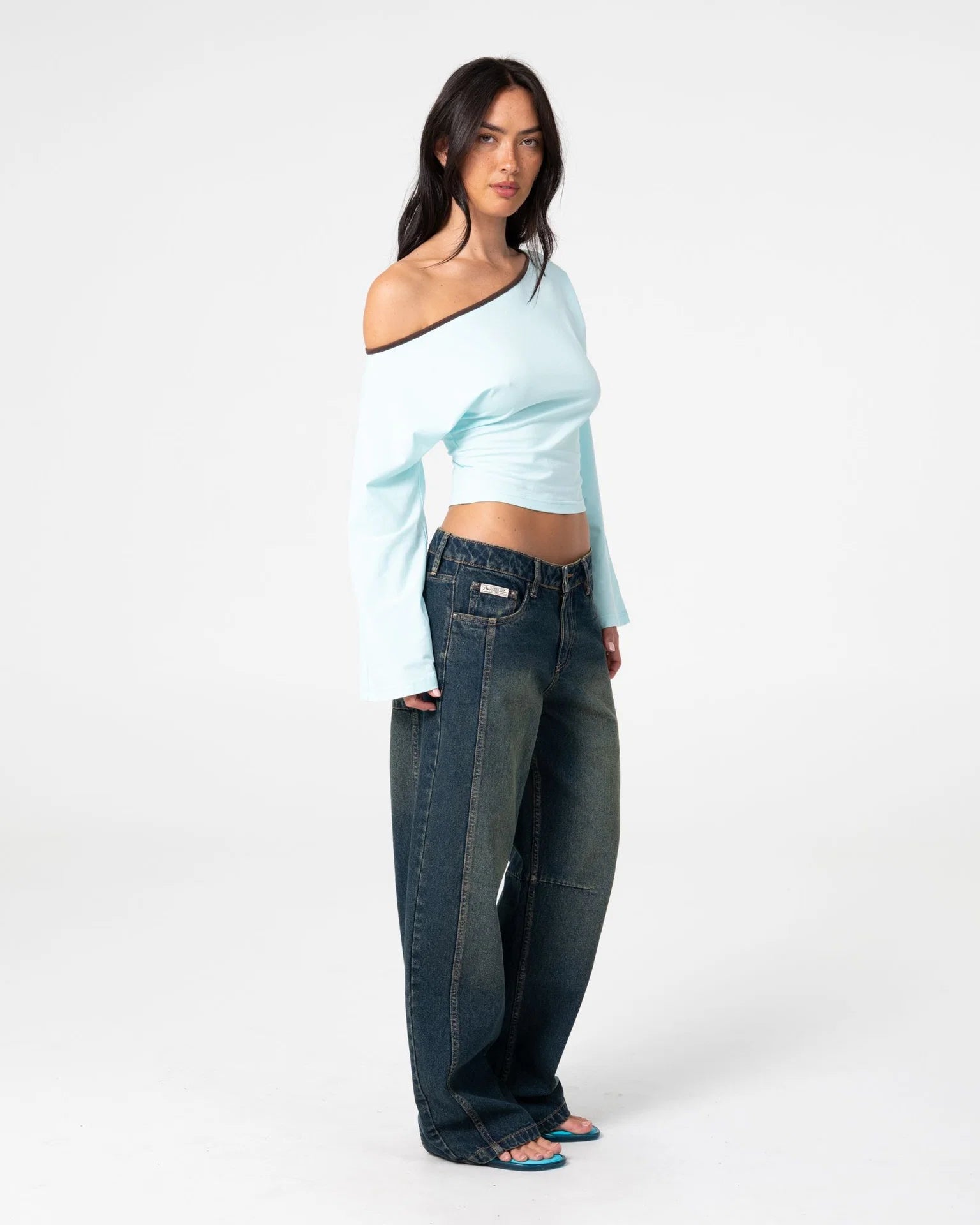 Yuno Reverse Long Sleve Slouch Top