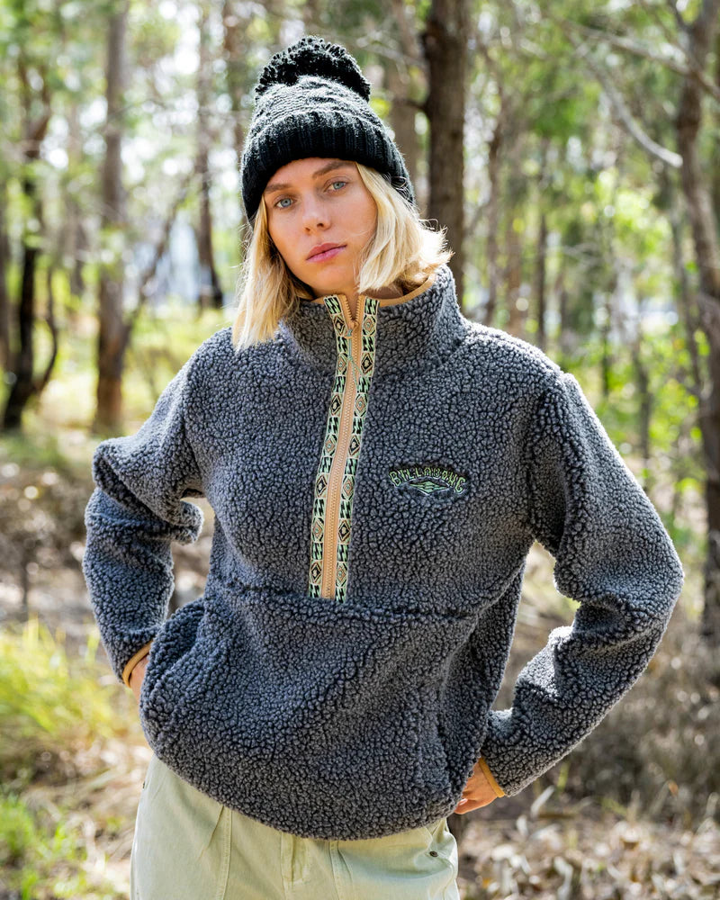 Horizon Mock Neck Half Zip Fleece