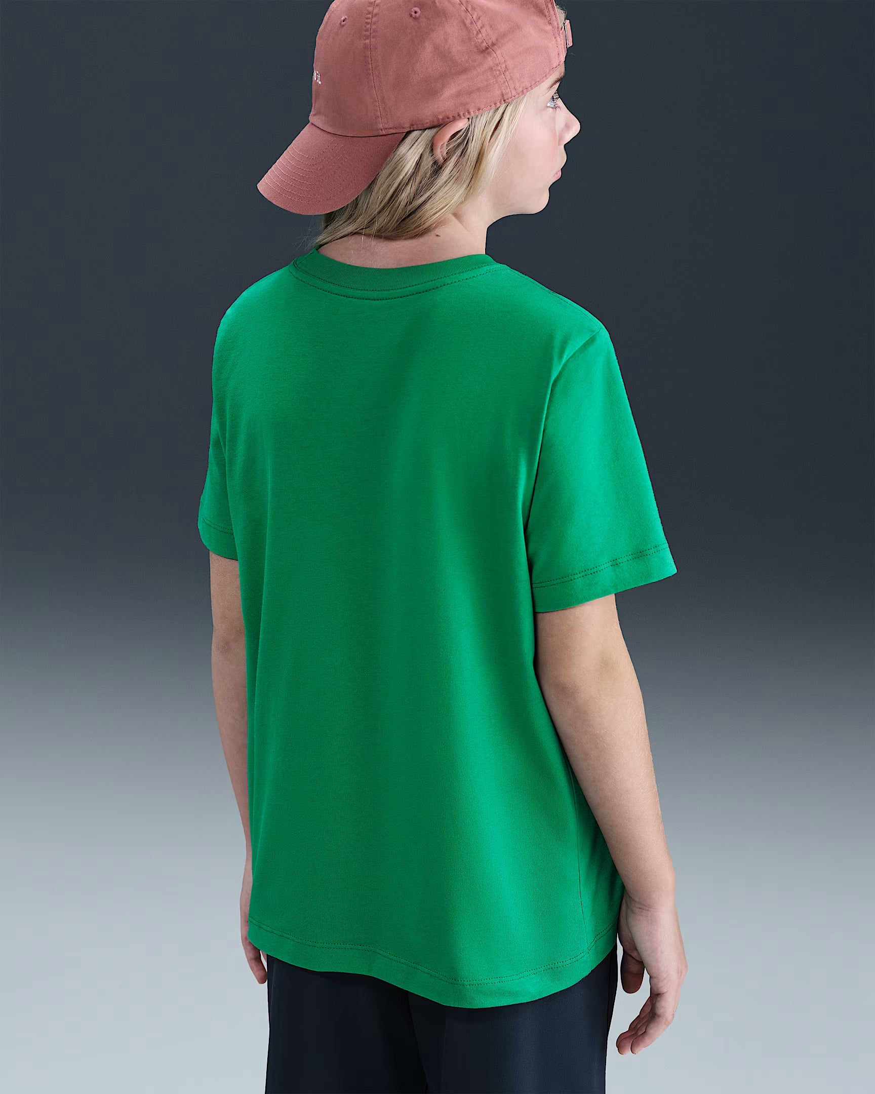 Nike Sportswear Older Kids' Futura T-Shirt
