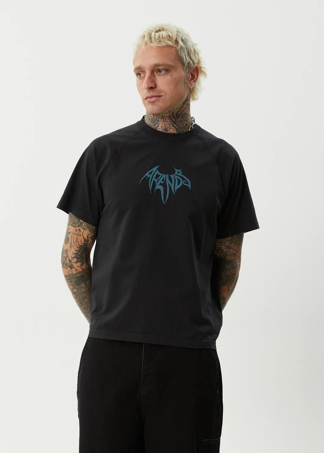 Bats Raglan Box Fit Tee