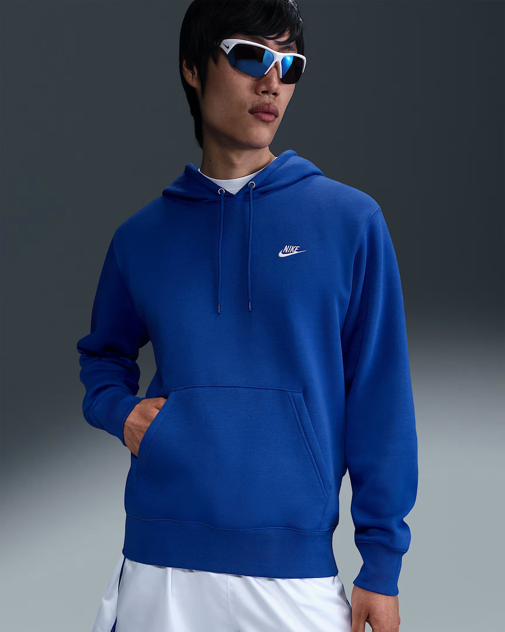 Nike Club Men's Pullover Fleece Hoodie