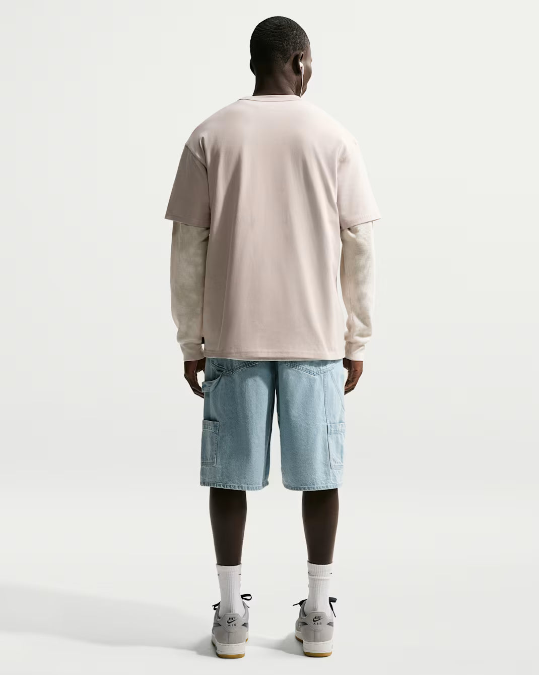 Sportswear Premium Essentials Tee