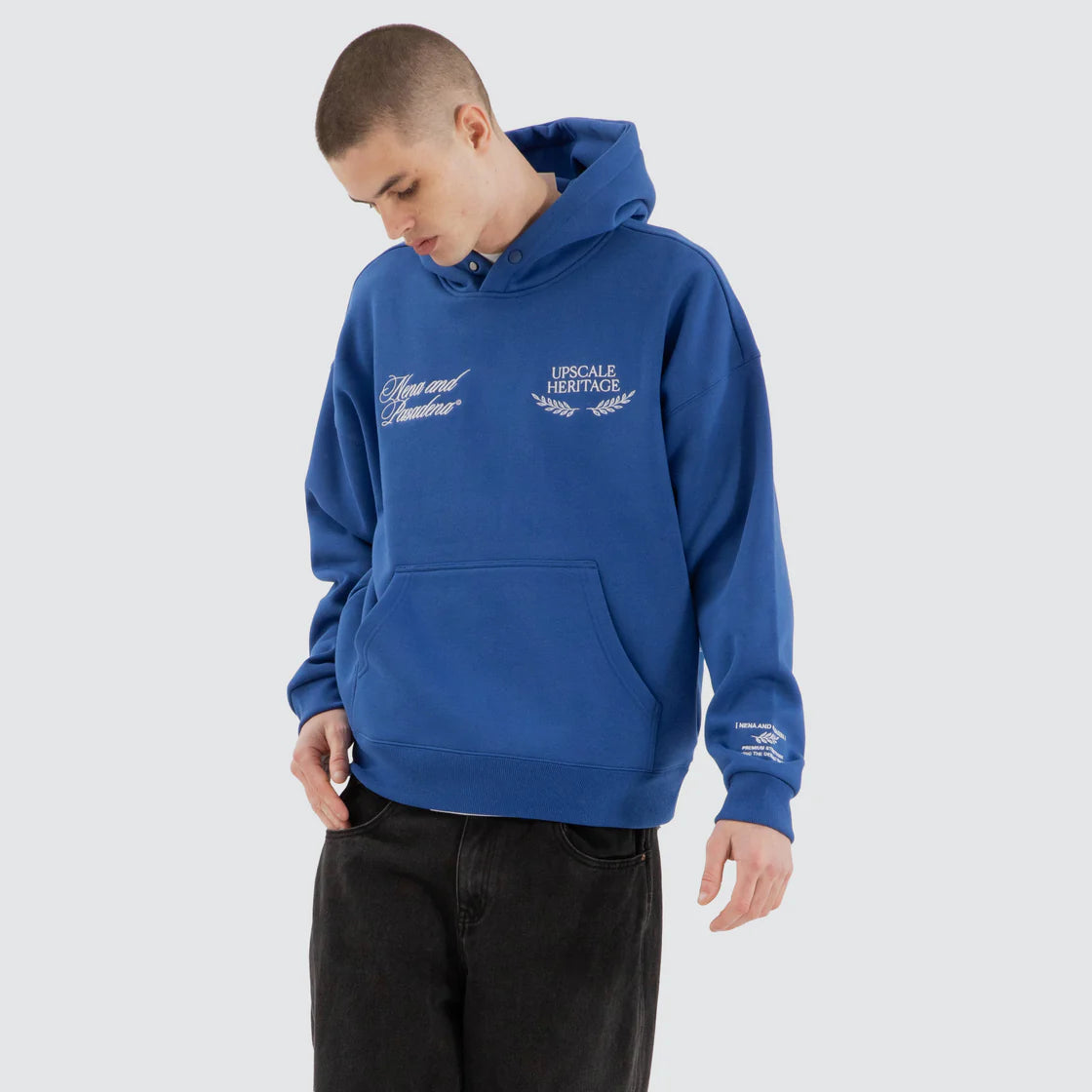 Etiquette Box Hood