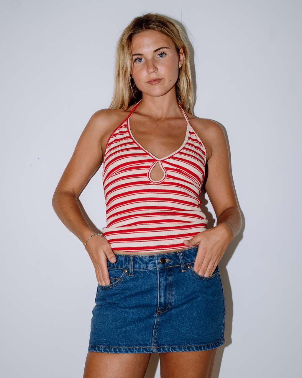 Emma Cut Out Skimmer Tank
