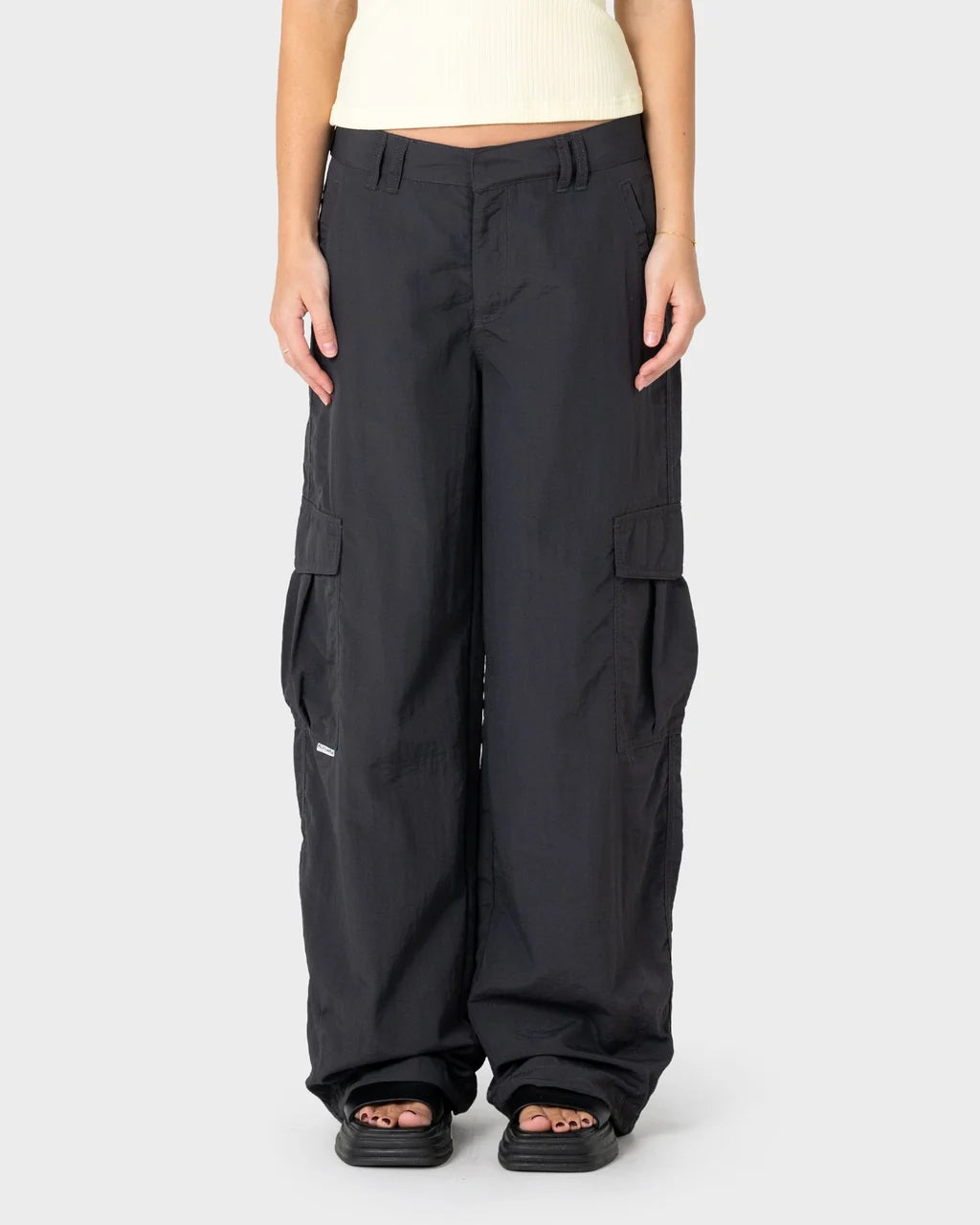 Melrose Loose Low Rise Cargo Pant