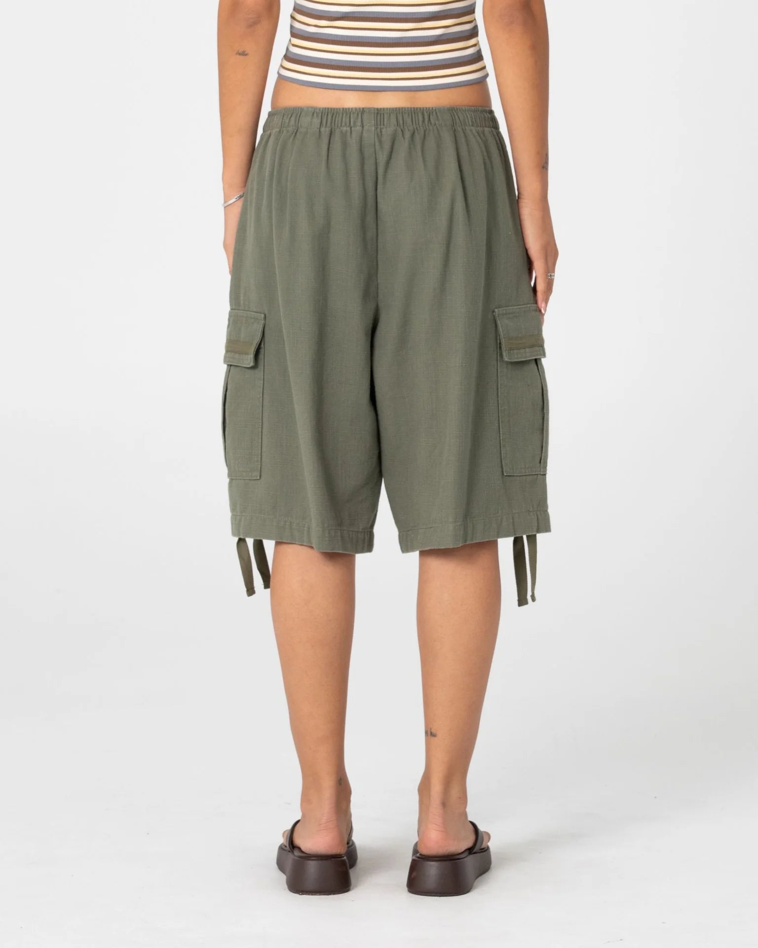 River Low Rise Baggy Cargo Short