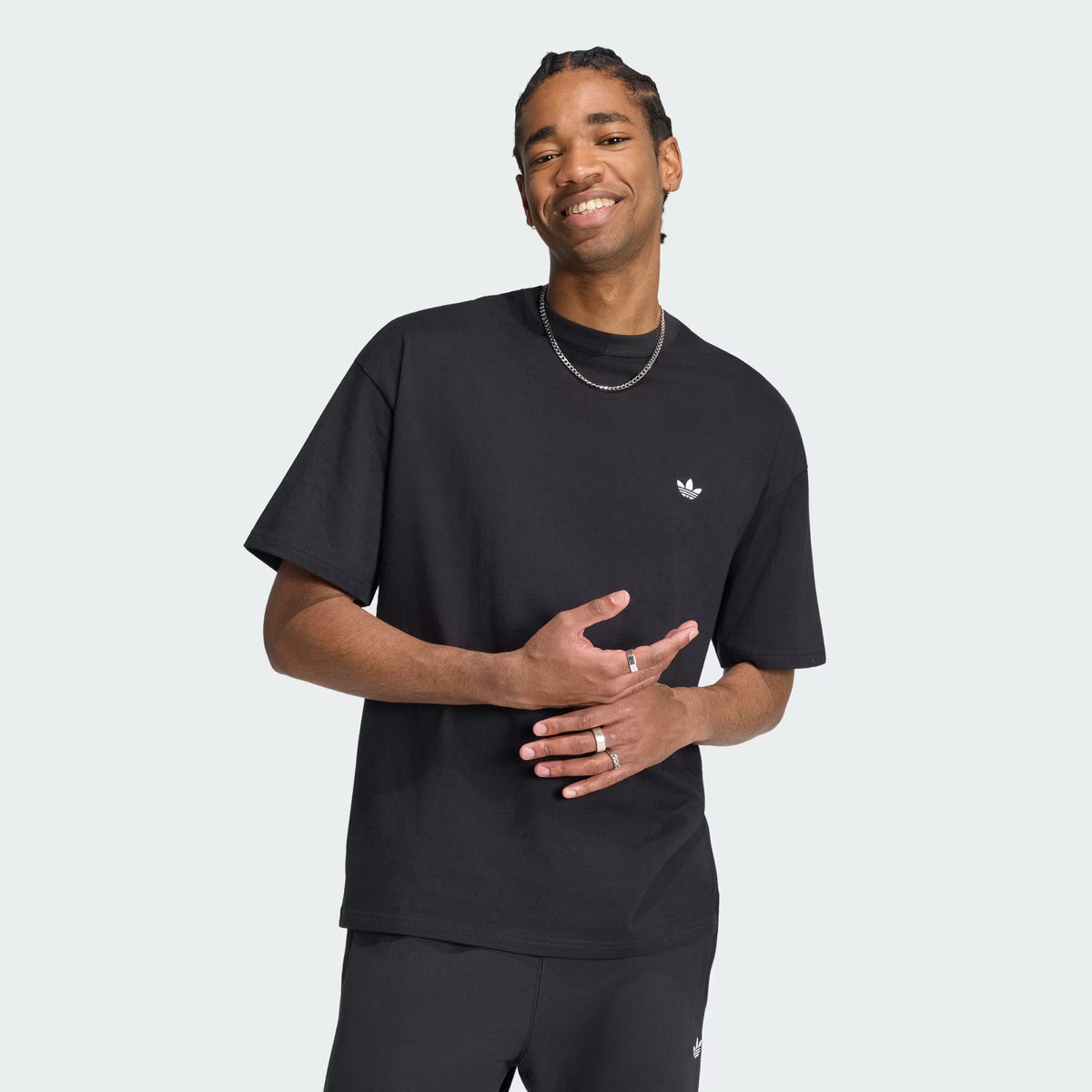 Trefoil Essentials Loose Tee
