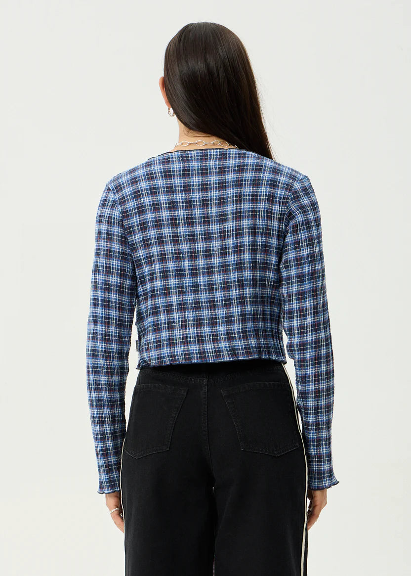 Mountains Seersucker Long Sleeve Top
