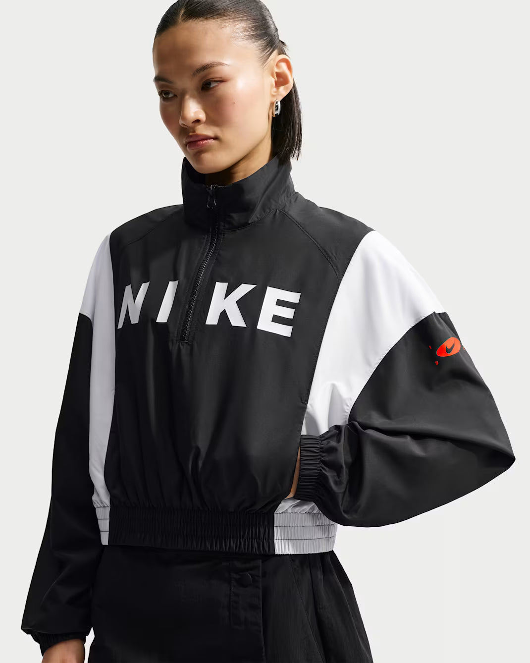 Sportswear Woven Lightweight 1/4 Zip Jacket