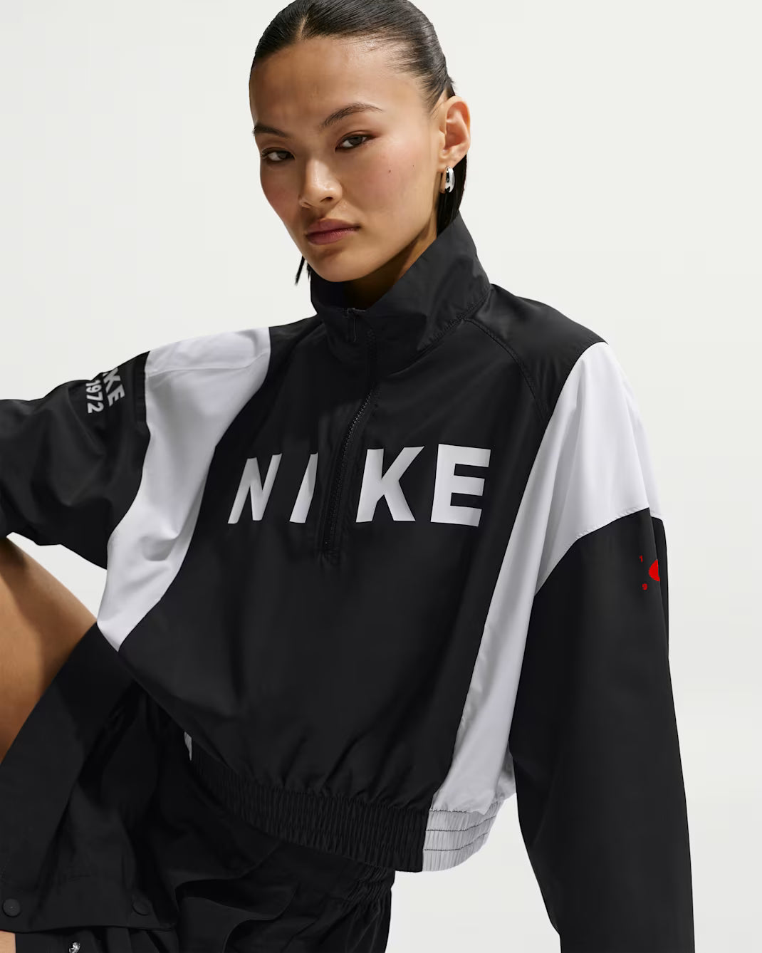 Sportswear Woven Lightweight 1/4 Zip Jacket