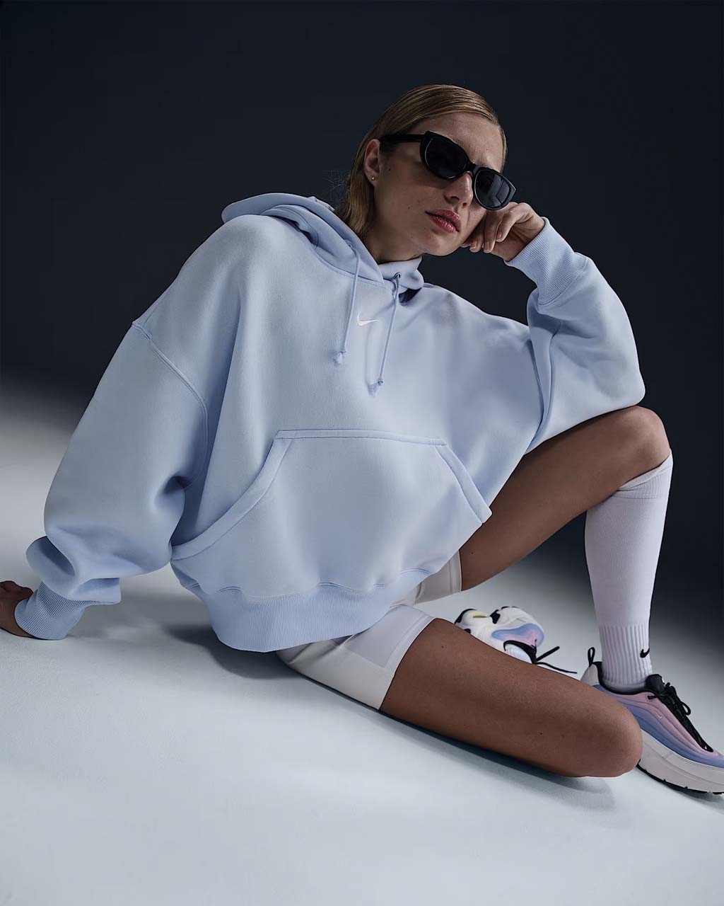 Nike Sportswear Phoenix Fleece Over-Oversized Pullover Hoodie