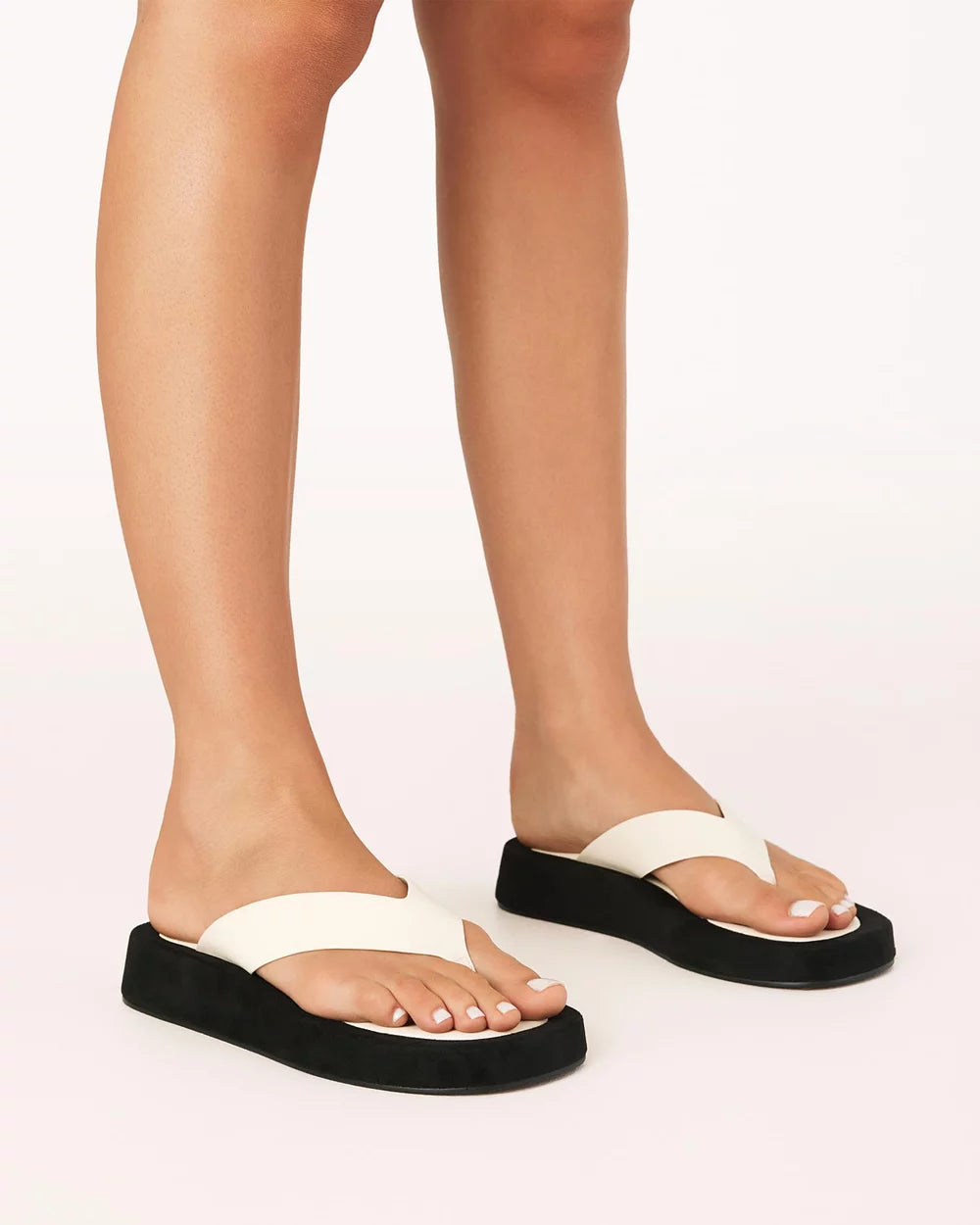 Yamira Sandal Thong