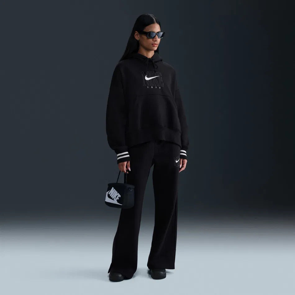 Womens Nike Oversized Graphic Hoodie