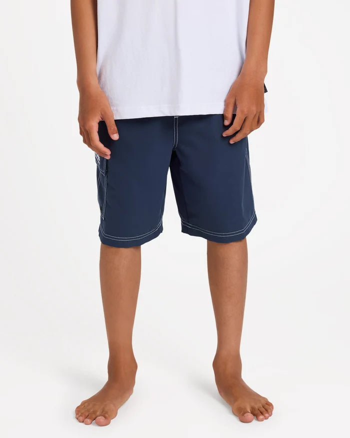 Throw On 18" Boardshorts