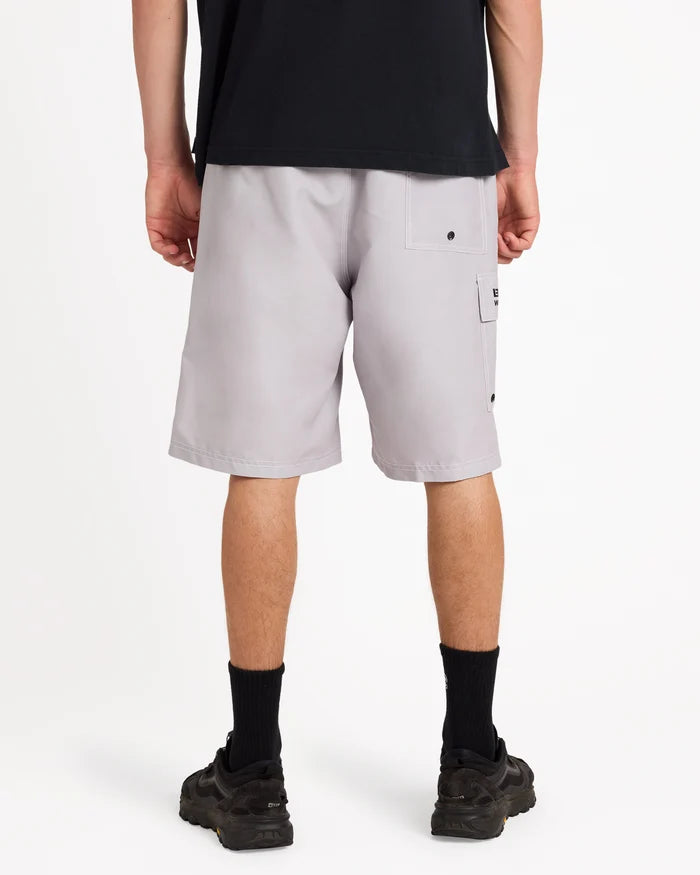 Throw On 22" Boardshorts